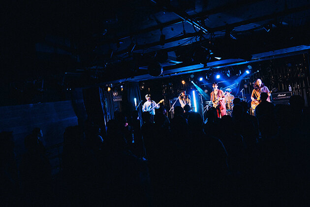 6300618MN_2-1.jpg