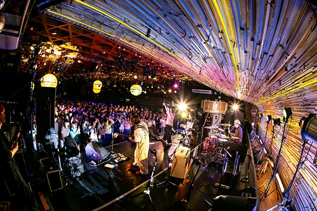 6302025.04.13_DENIMS_LIVE-63.jpg