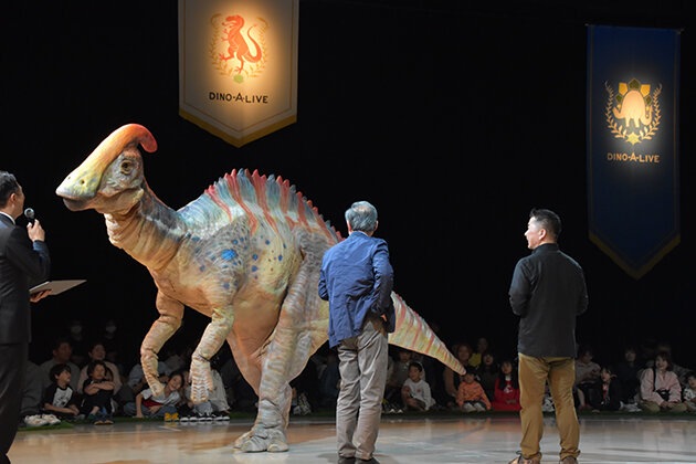 DINO_2_int_3.jpg