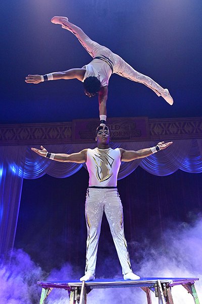 popcircus251003-4.jpg