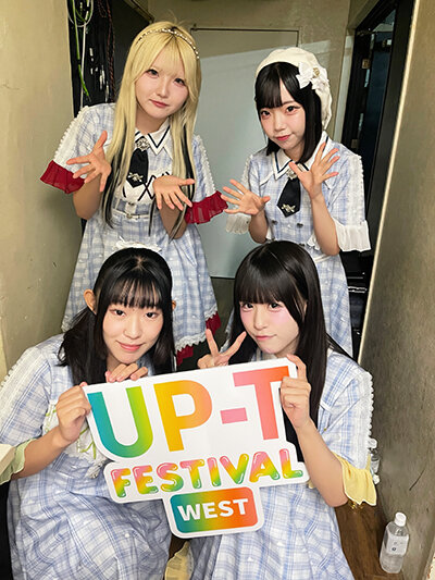 upt261022-4.jpg