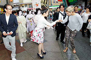 maiko-lady_2.jpg