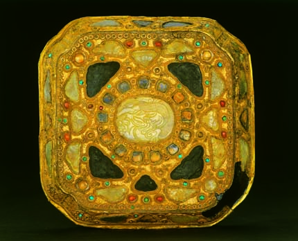 世界初公開の黄金の至宝、千年の輝き 特別展「草原の王朝 契丹(きっ